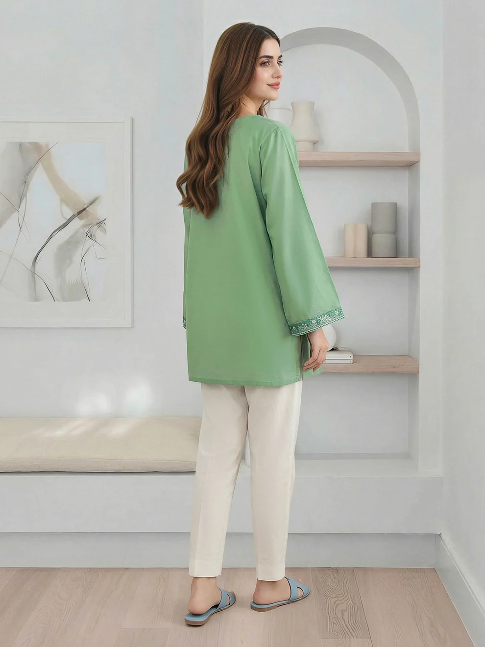 A3919TP-SML-227-CambricKurti-Embroidered_Pret_3